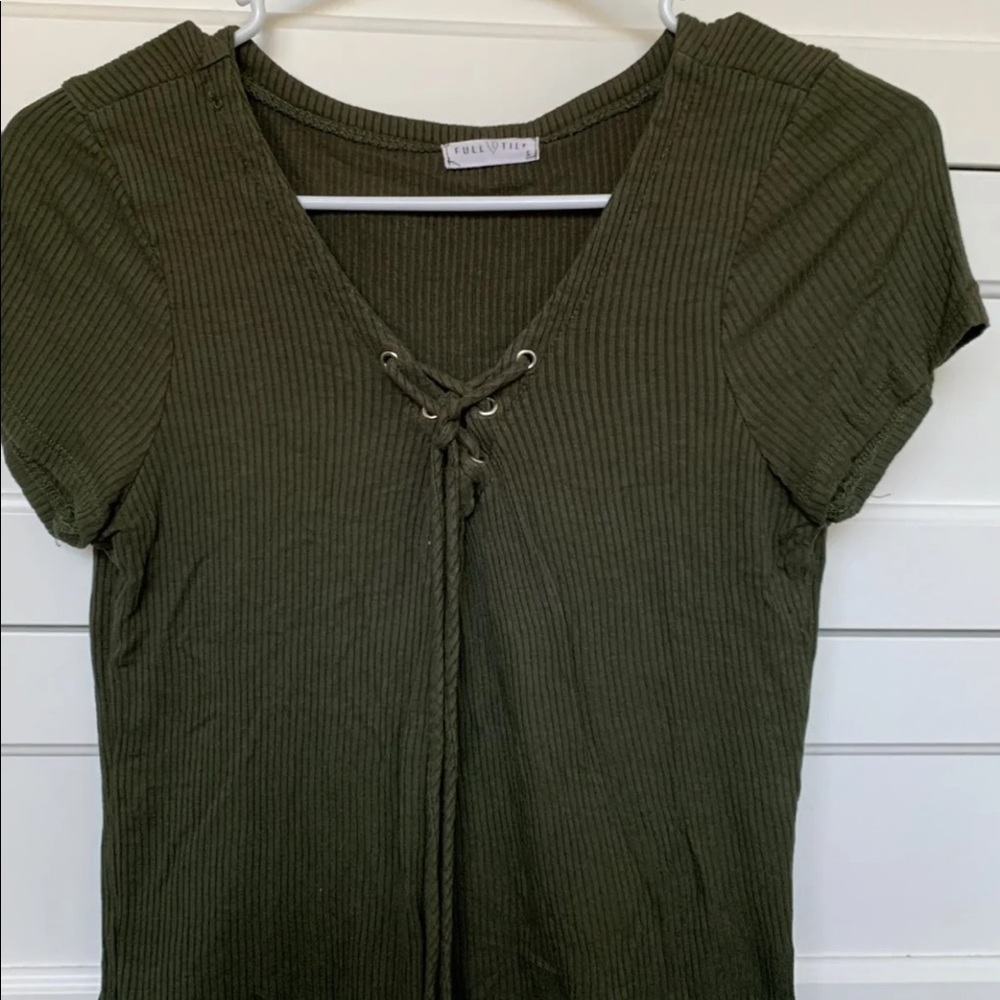 green crop top